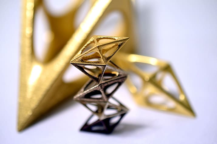 xxs-normal-xxl-trophies-715px