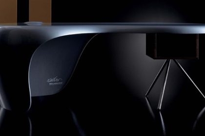 L'oggetto del desiderio della settimana: la scrivania Uno di Karim Rashid