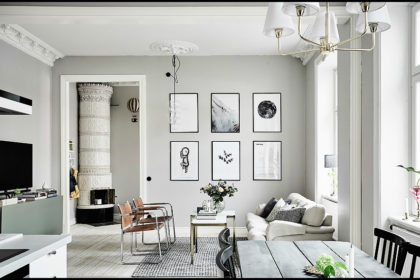 Una casa in bianco e nero