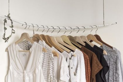 Appendiabiti: idee per arredare l'ingresso